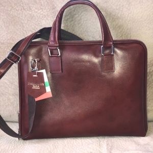 Persaman New York Satchel